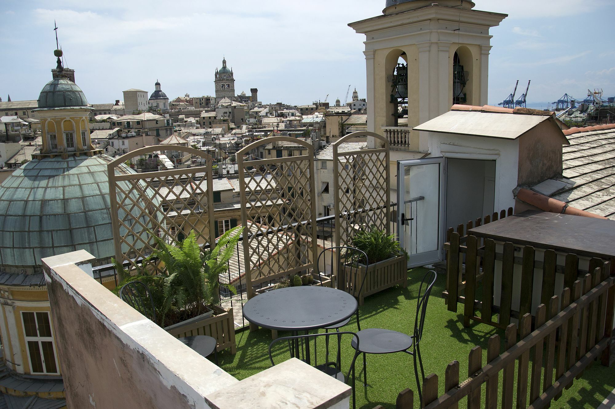 Sky On The Roofs - Il Cielo Sui Tetti